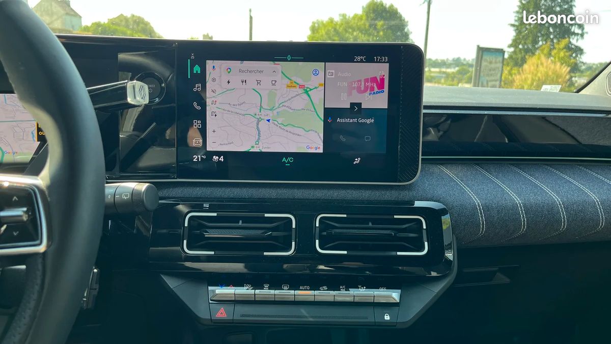 Renault 5 E-TECH 150ch autonomie confort Techno / FAIBLE KILOMÉTRAGE (image 23)