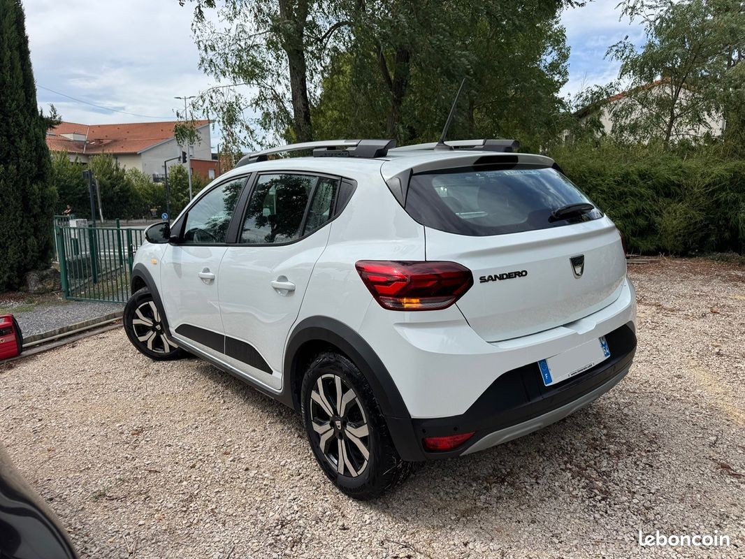 Dacia Sandero Stepway 1.0 TCE 90 Expression (image 2)