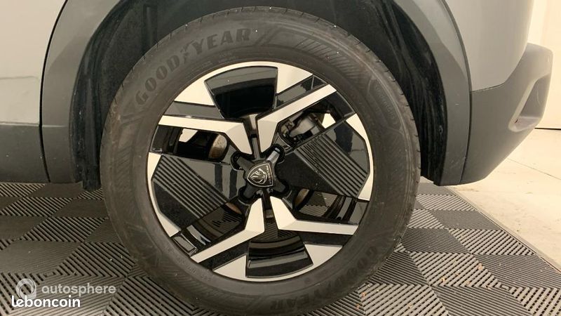 Peugeot 2008 1.2 PureTech 130ch S&S GT EAT8 (image 20)