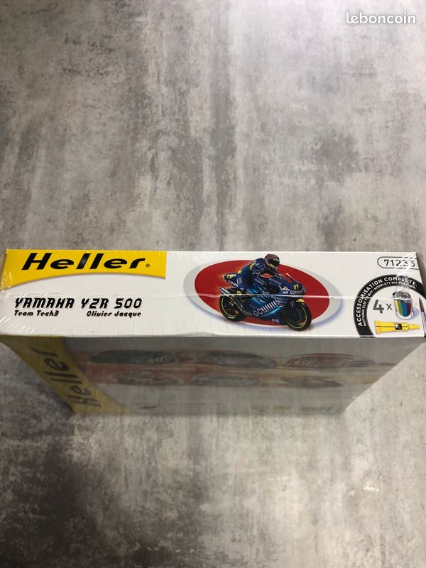 Maquette moto YAMAHA YZR 500 (image 2)