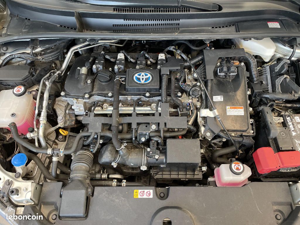 Toyota Corolla PRO HYBRIDE MY22 122h Dynamic Business + Programme Beyond Zero Academy (image 21)