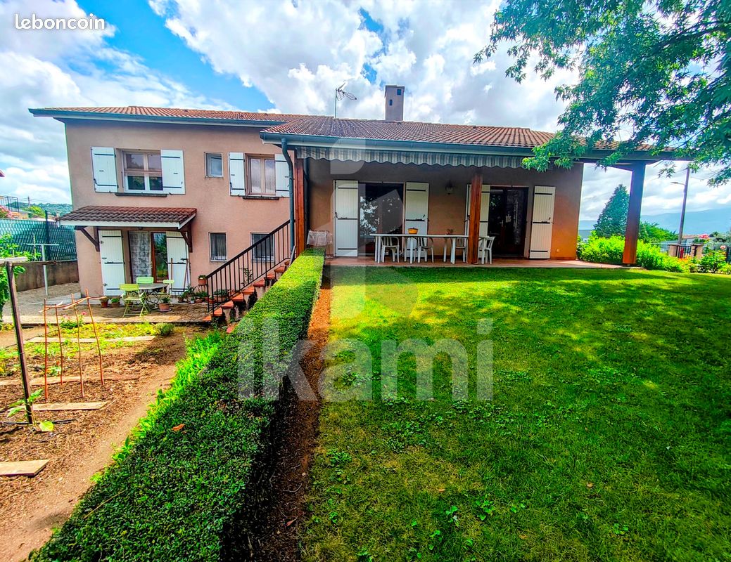 Maison 6 pièces 161 m² · à Génissieux · 161 m² · 365 000 €