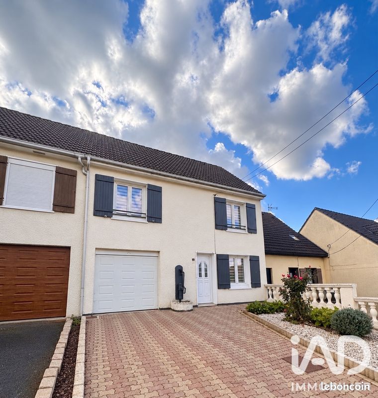 Maison 4 pièces 91 m² · à Monchecourt · 91 m² · 142 000 €