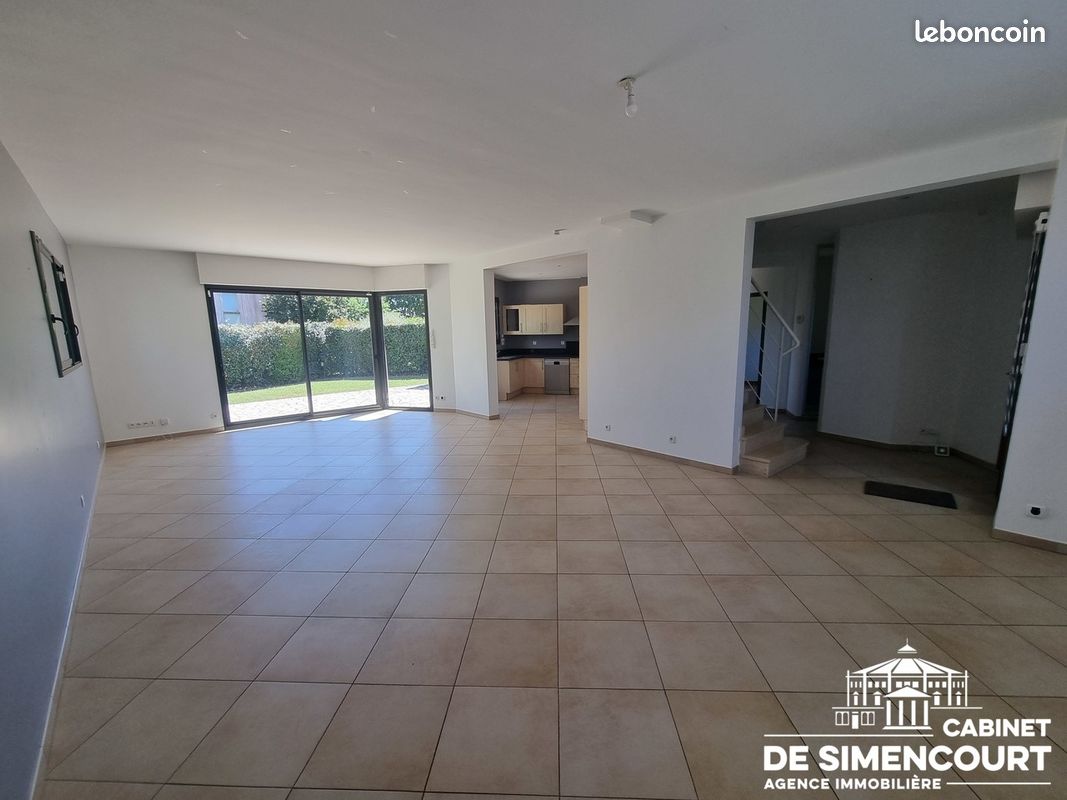 Maison 6 pièces 180 m² · à Pont-de-Metz · 180 m² · 599 000 €