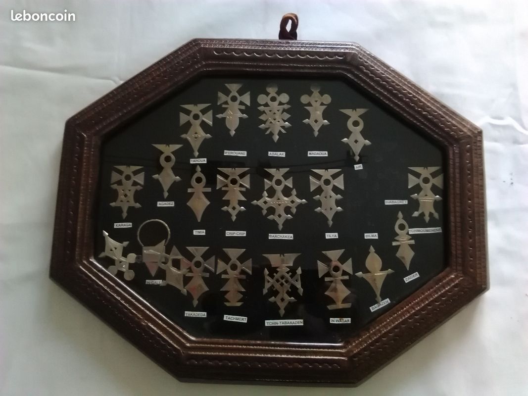 Images de Cadre Cuir Repousse - Téléchargement gratuit sur eepik