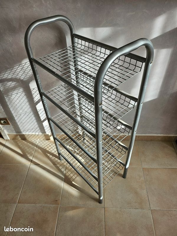 Meuble étagères en métal chromé (image 2)