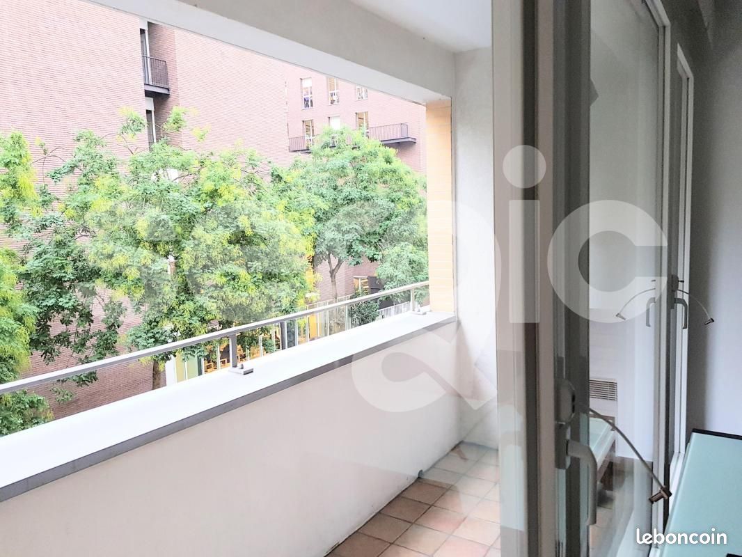 Appartement 4 pièces 97 m² · à Paris · 97 m² · 2 650 €