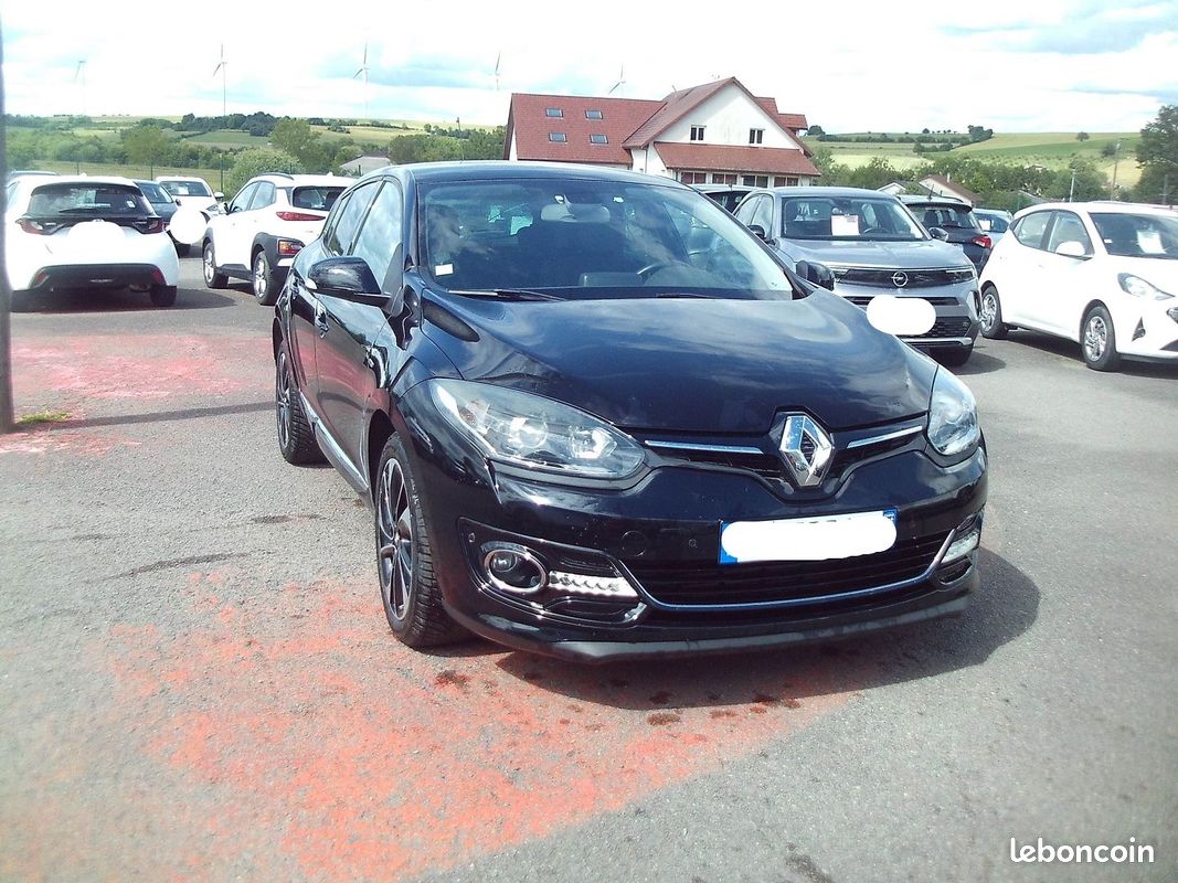 Renault MEGANE III 1.6 DCI 130CH BOSE BV6 5 PORTES (image 2)