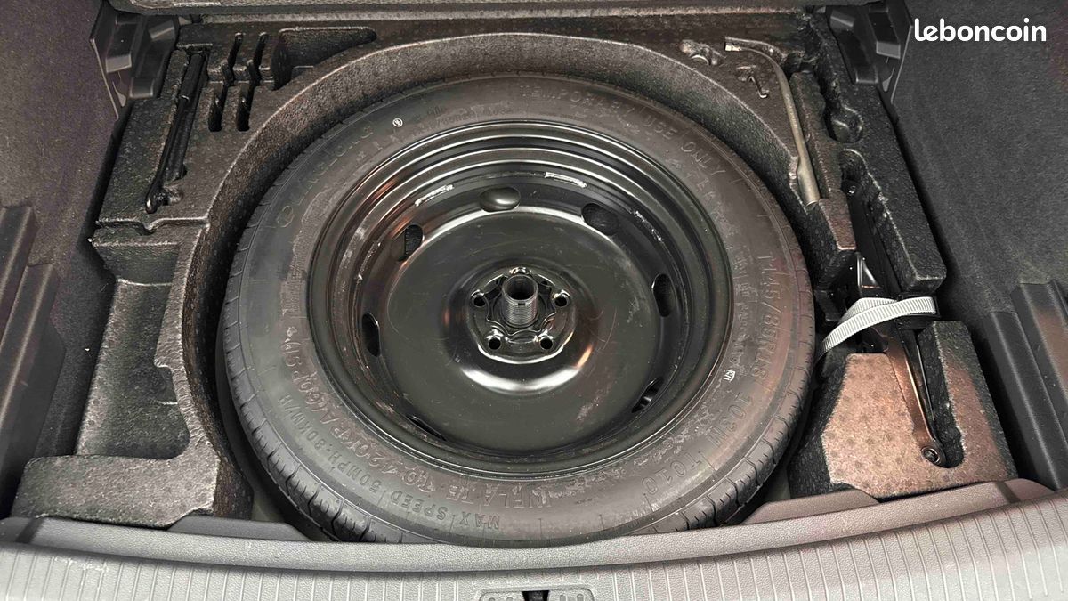 VOLKSWAGEN Tiguan 2.0 TDI 150 DSG7 Carat Exclusive (image 17)