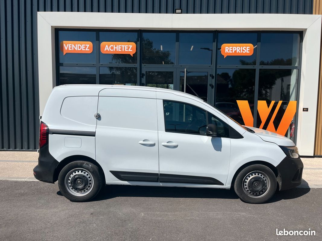 RENAULT KANGOO VAN 1.5 BLUEDCI 95CH EXTRA SESAME-OUVRE-TOI - CAMERA DE RECUL - GPs (image 21)
