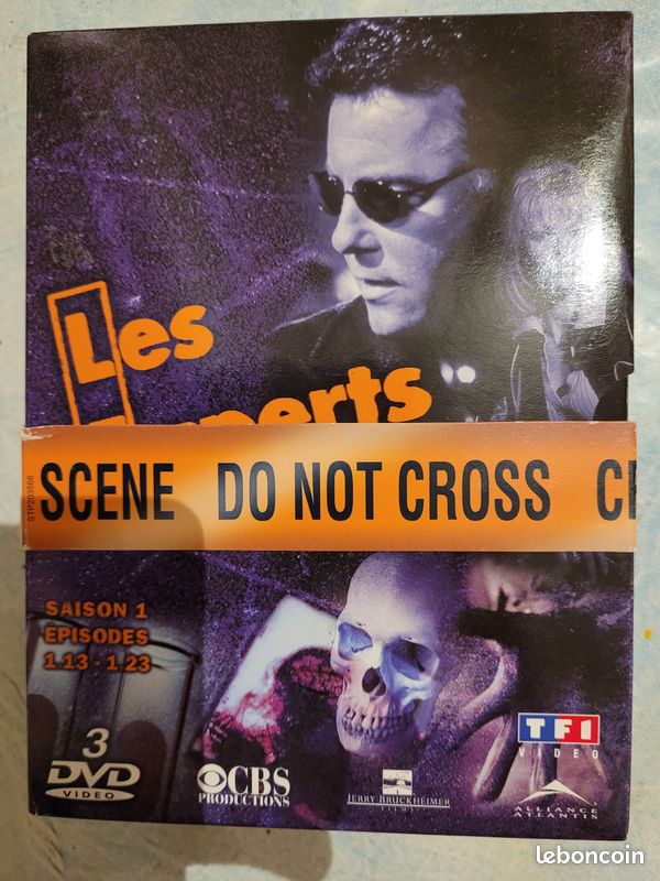 Série LES EXPERTS (image 8)