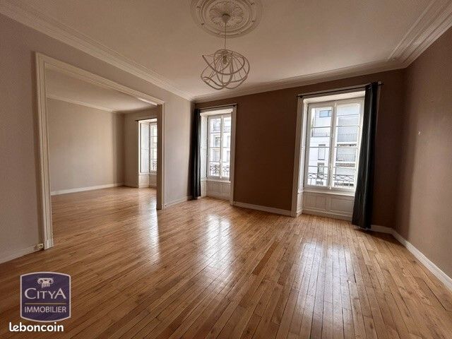 Appartement 4 pièces 135 m² · à Nantes · 135 m² · 599 000 €
