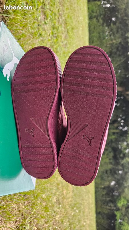 Basket Puma Carina bordeaux T36 Chaussures
