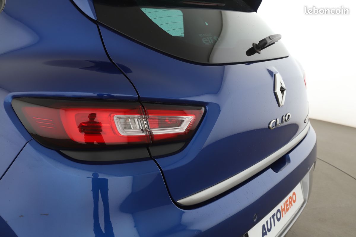 Renault Clio 1.2 TCe Energy Intens 118 ch (image 28)