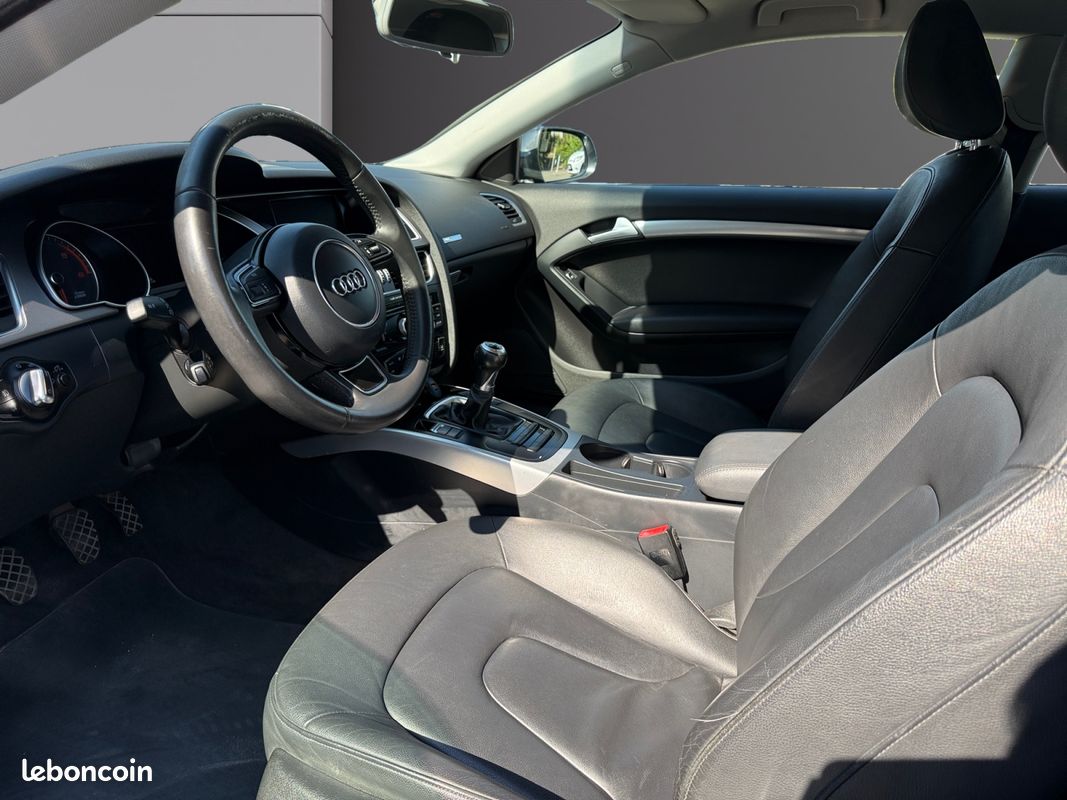 AUDI A5 COUPE 2.0 TDI AMBIENTE 177Ch Garantie 12 mois / SUIVI COMPLET AUDI (image 9)
