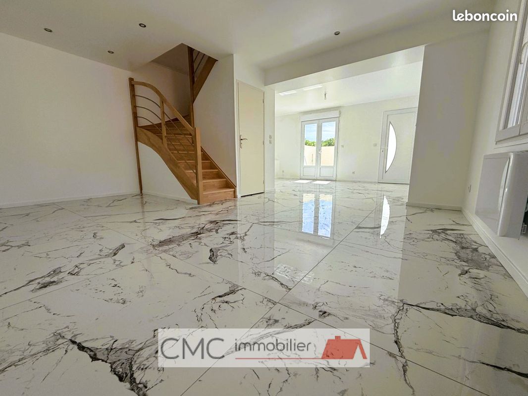Maison 4 pièces 83 m² · à Chartres · 83 m² · 236 250 €