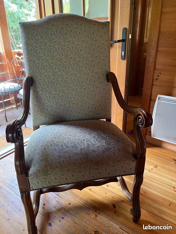 Voltaire (image 2)