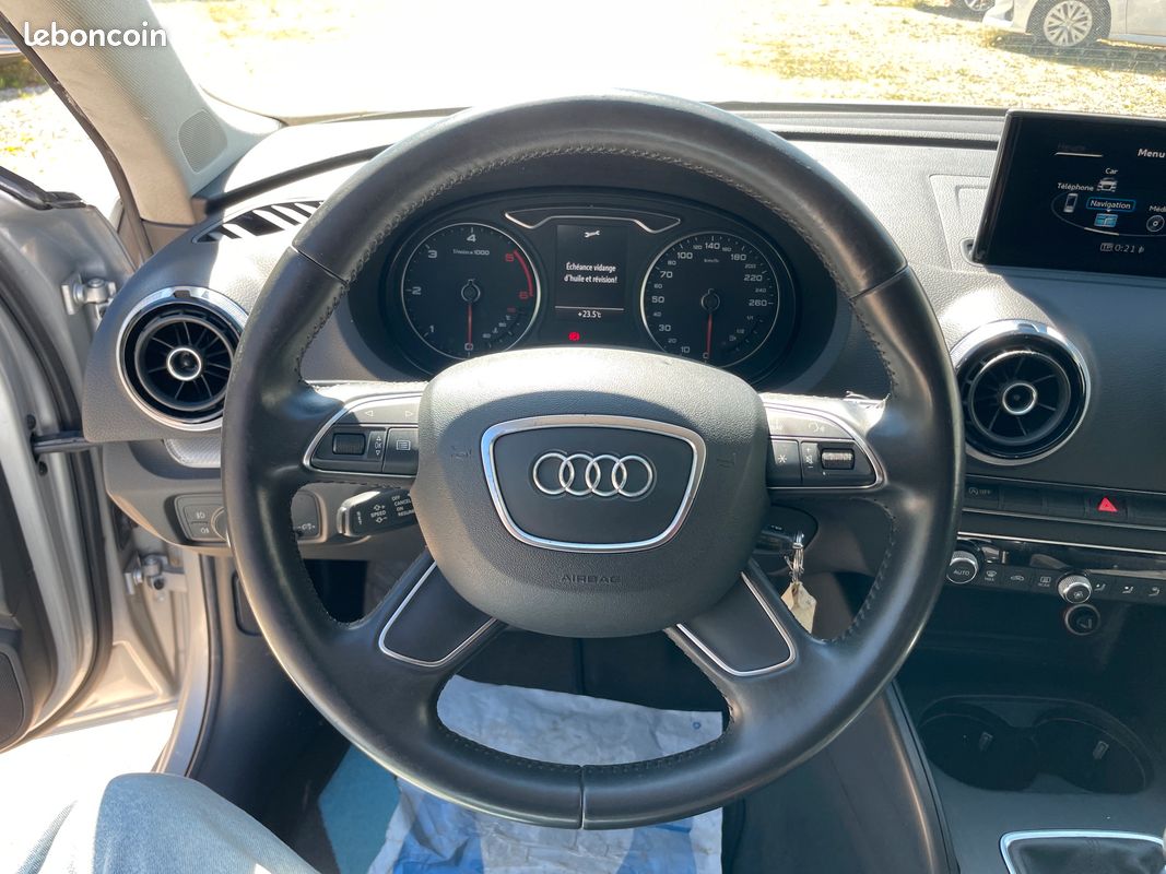 Audi a3 iii sportback 1.6 tdi 105 ambition (image 9)