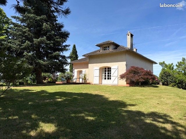 Maison 7 pièces 200 m² · à Carmaux · 200 m² · 363 000 €