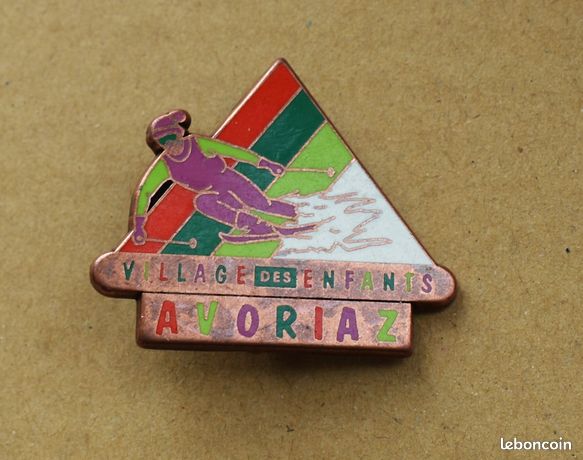 LOT DE 16 Insignes Broche ESF 1 / 2 / 3 Etoiles Jardin D’enfants