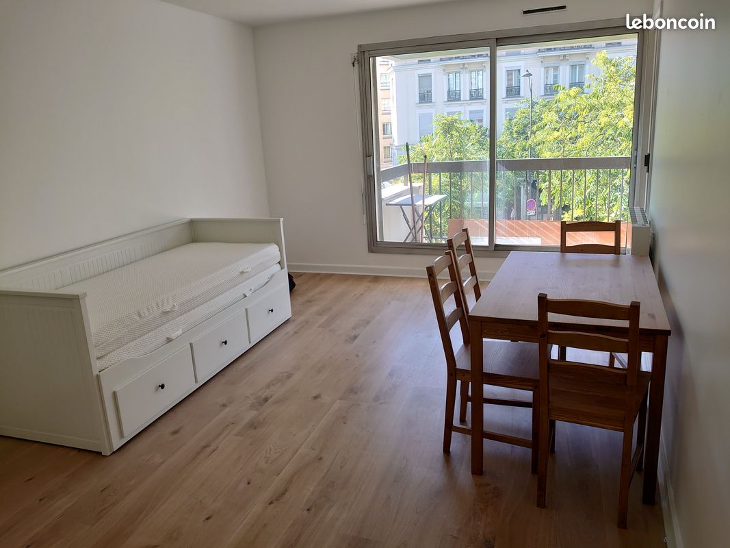 Appartement 1 pièce 28 m² · à Paris · 28 m² · 319 000 €