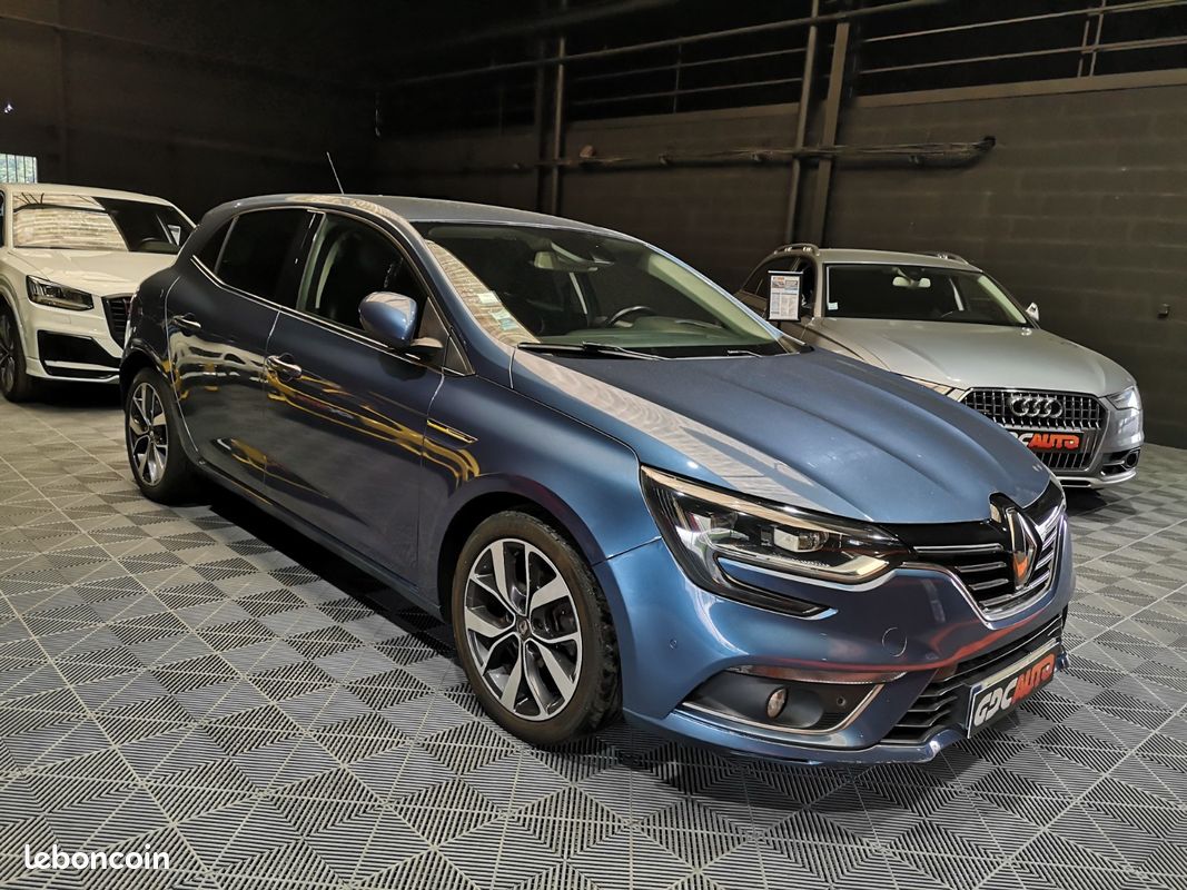 Renault MÉGANE IV 1.2 TCE 130 ENERGY INTENS EDC BVA (image 3)