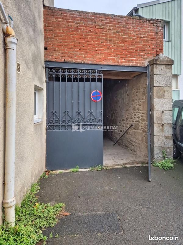 Parking 14 m² · à Saint-Malo · 14 m² · 64 500 €
