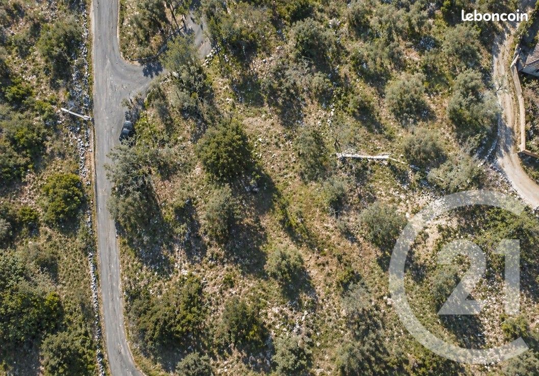Terrain 1 752 m² Moules Et Baucels · à Moulès-Et-Baucels · 150 000 €