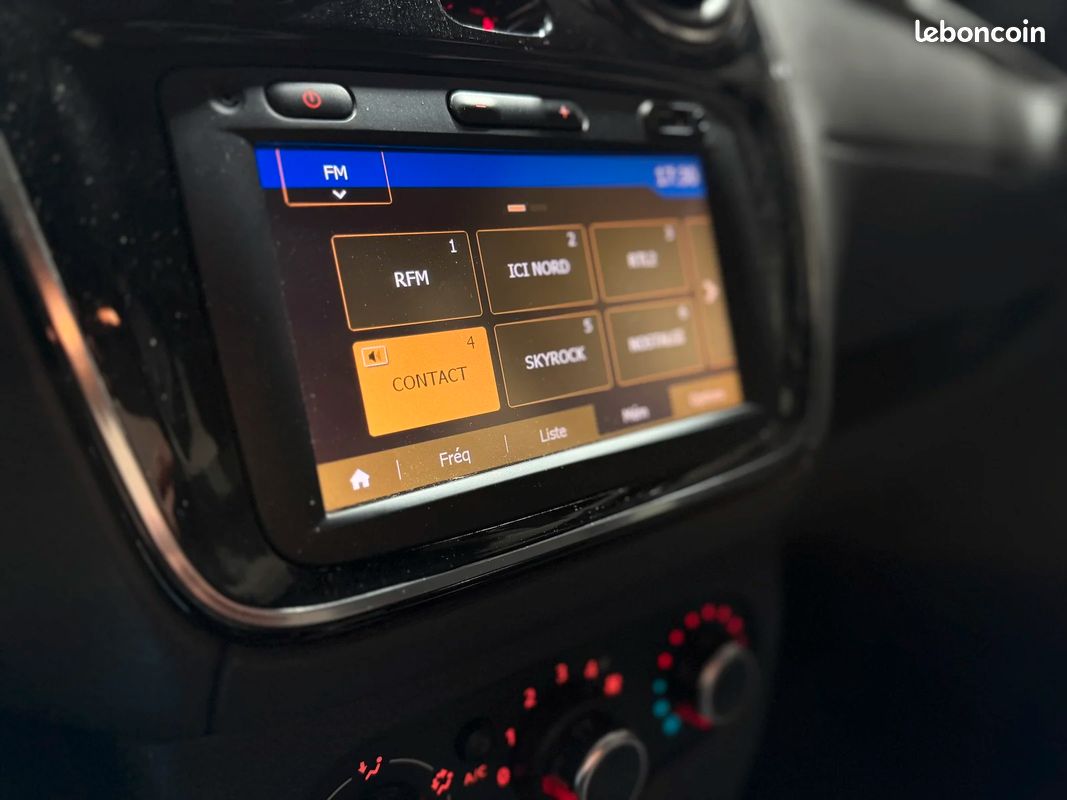 Dacia LODGY Stepway 1.2 tce 115 attelage / radars de recul / régulateur de vitesse (image 20)