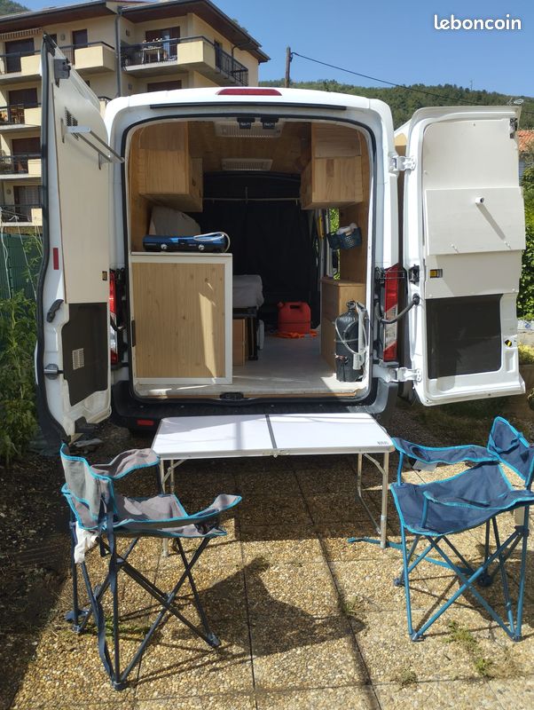 Ford Transit aménagé L2H2 (image 2)