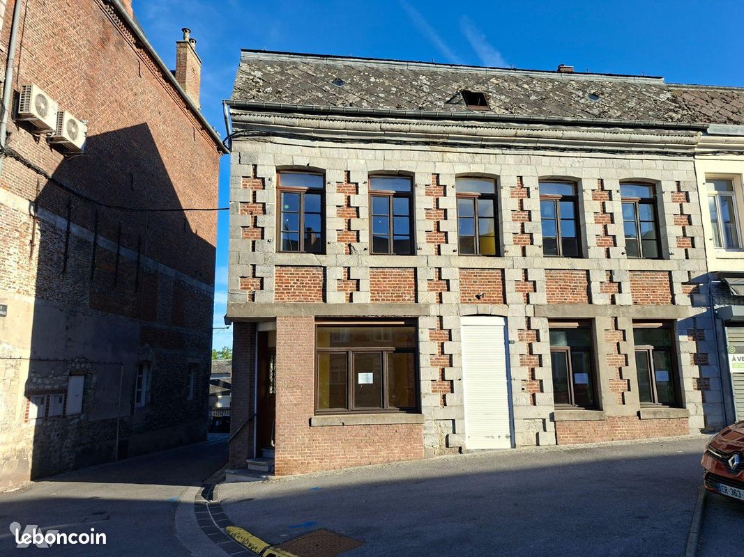 Maison 9 pièces 194 m² · à Trélon · 194 m² · 210 000 €