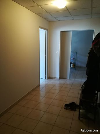 https://img.leboncoin.fr/api/v1/lbcpb1/images/36/f1/24/36f124c621609c0a35ce1edbd7081326d6ef6a41.jpg?rule=ad-image