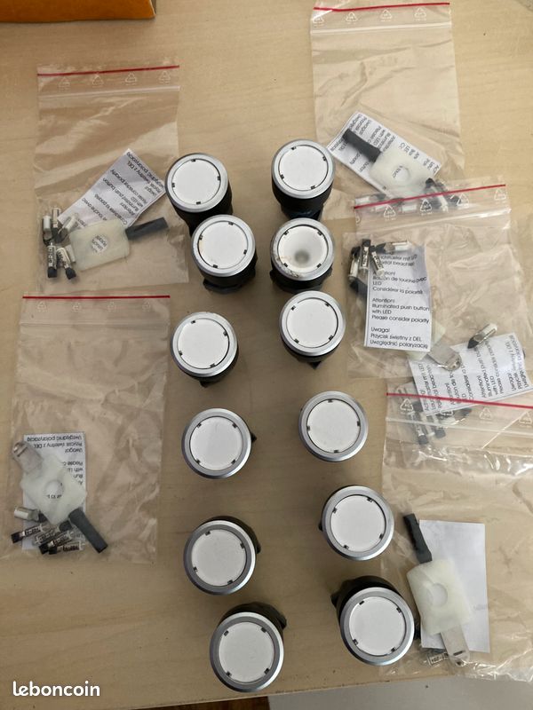 Pieces de rechange bkg 12 boutons ,4 boutte de portes , 30 lampes a led pour bouton bkg (image 4)