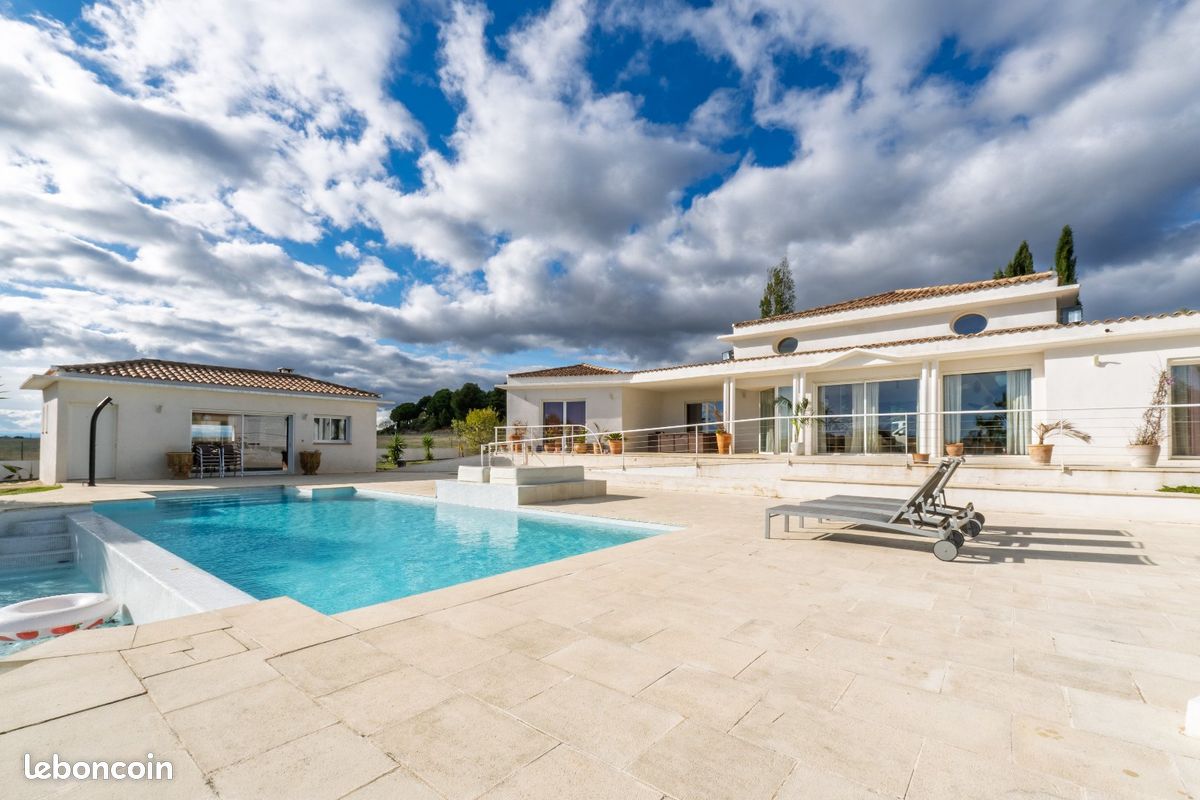 Maison 6 pièces 215 m² · à Béziers · 215 m² · 988 000 €