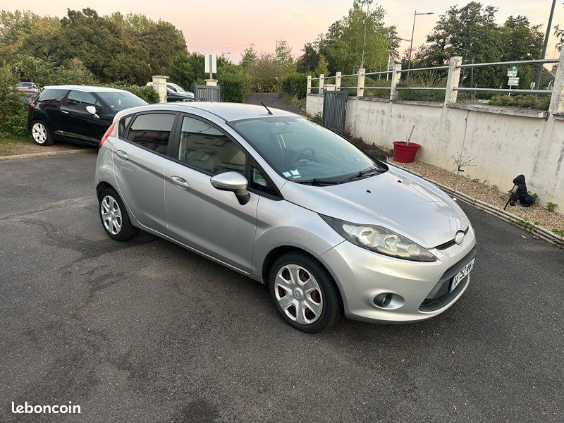 Ford fiesta VI 1.4 tdci (image 1)