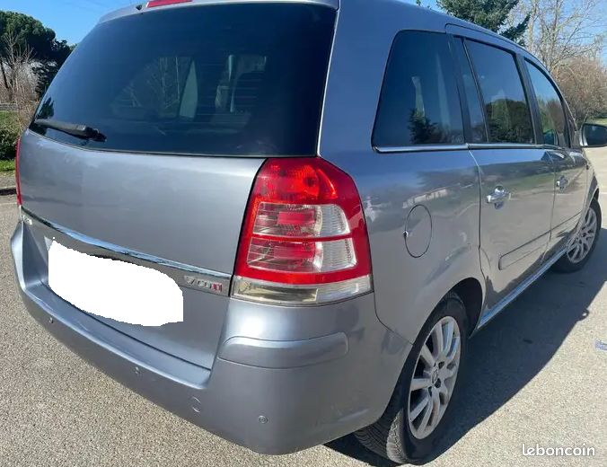 Zafira (image 2)