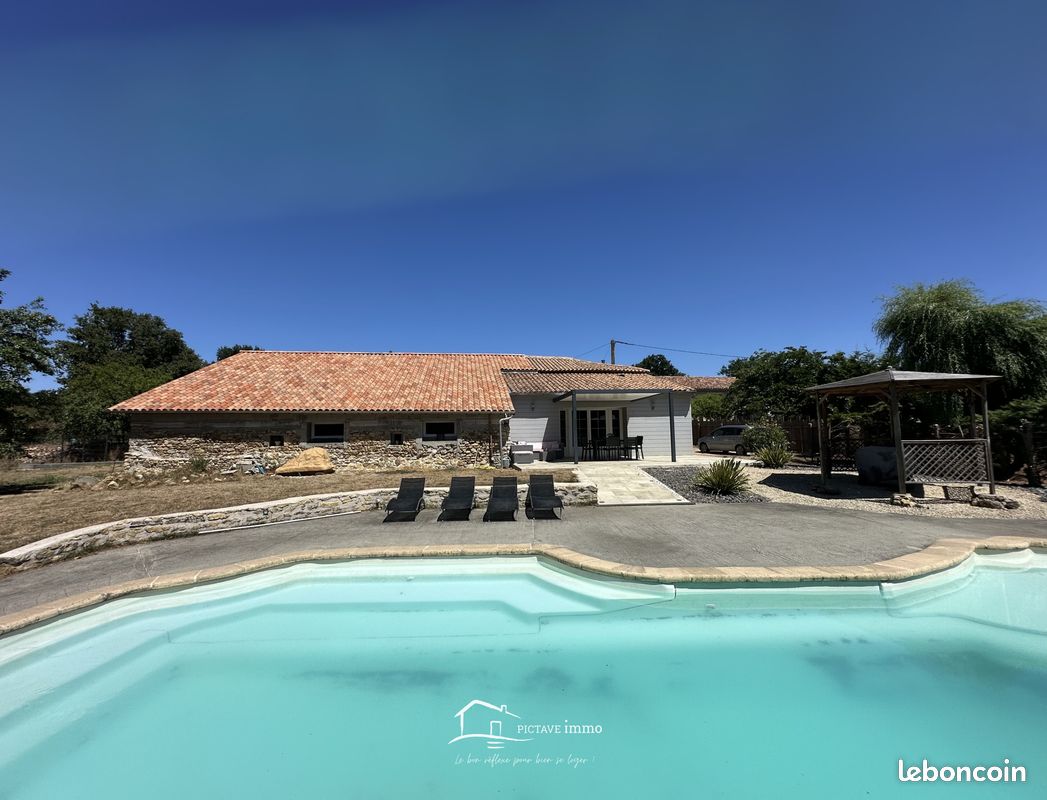 Maison 5 pièces 99 m² · à Celle-Lévescault · 99 m² · 222 400 €