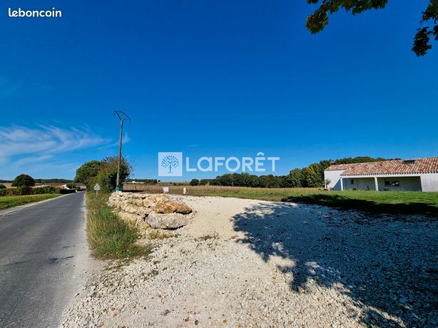 Terrain 989 m² CHAMPAGNE