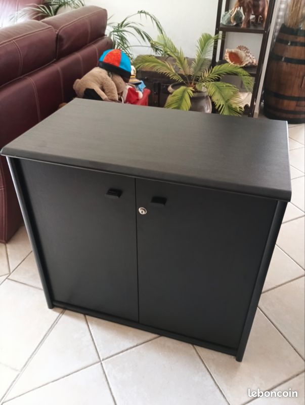 Meuble de bureau (image 1)