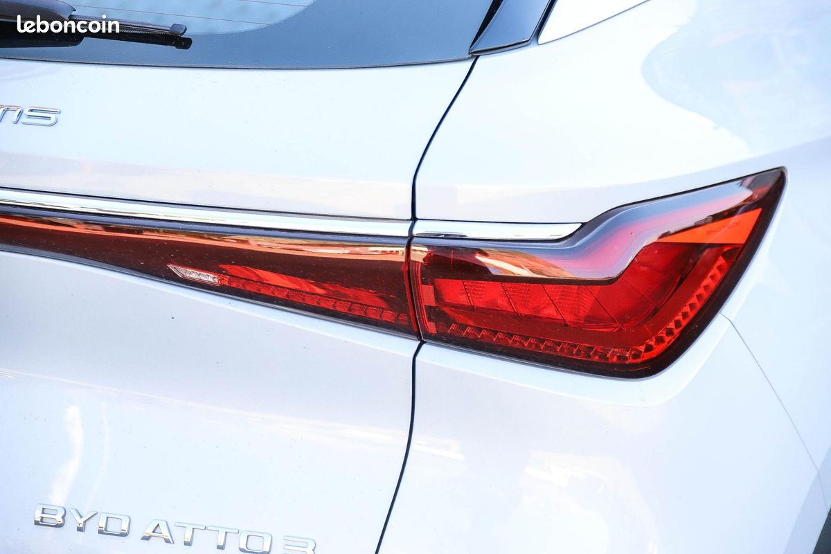 BYD ATTO 3 Design - SUV 100% electrique - 204 ch - 60,5 KWh (image 33)