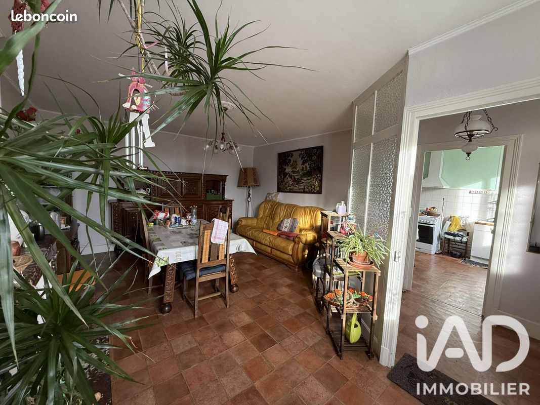 Maison 5 pièces 90 m² · à La Machine · 90 m² · 70 000 €
