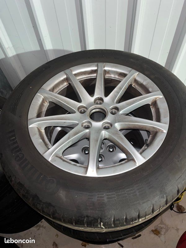 4 pneus jantes audi TT été 225 55 16 (image 1)
