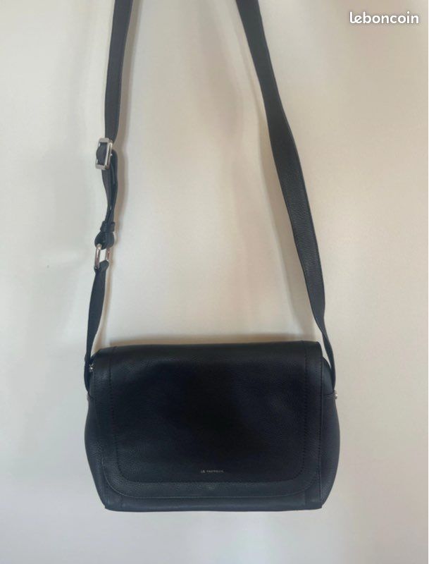 Sac bandoulière le Tanneur noir Accessoires Bagagerie