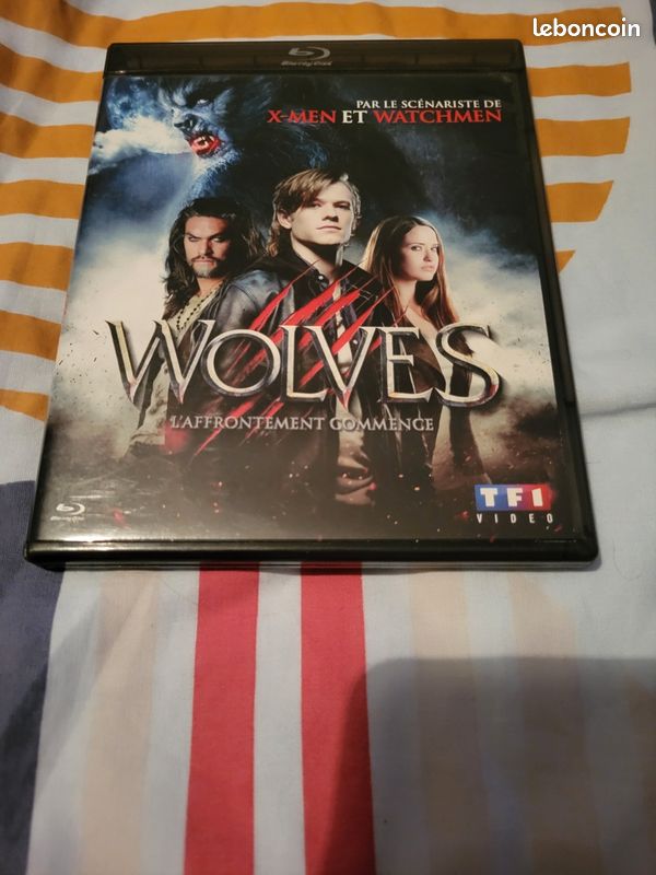 Blu Ray Wolves (Lucas Till. Jason Momoa) - DVD - Films