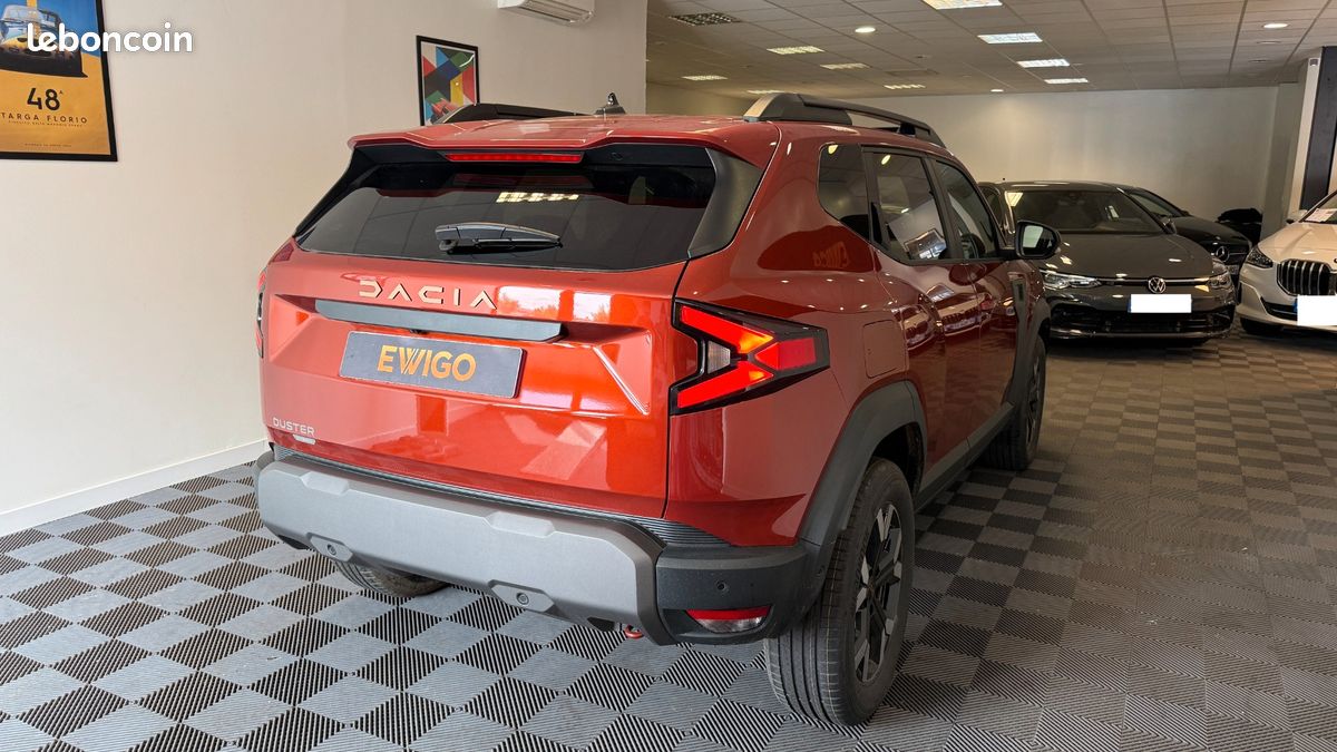 DACIA DUSTER HYBRID 155ch BVA 4X2 EXTREME SUREQUIPE (image 2)