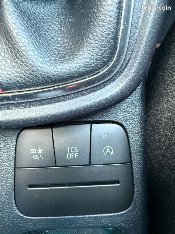 Ford puma 1.0 flexfuel ethanol 125 ch hybrid mhev st-line carplay radar de recul (image 13)