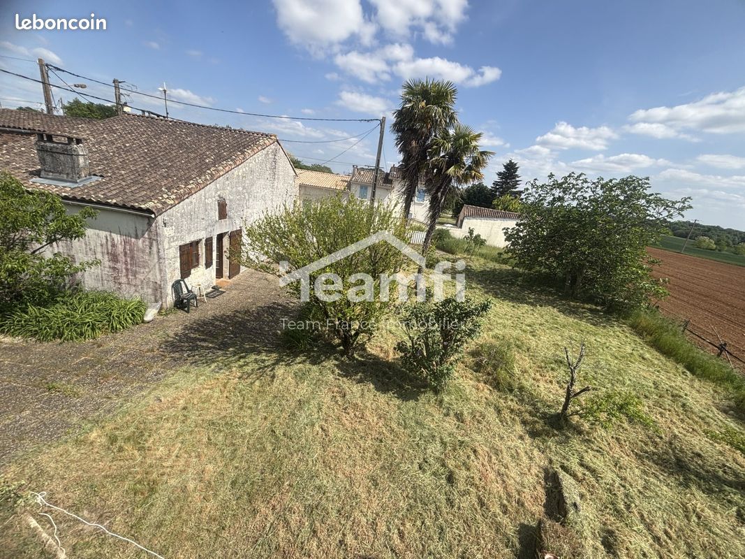 Maison 6 pièces 169 m² · à Nieul-lès-Saintes · 169 m² · 249 900 €