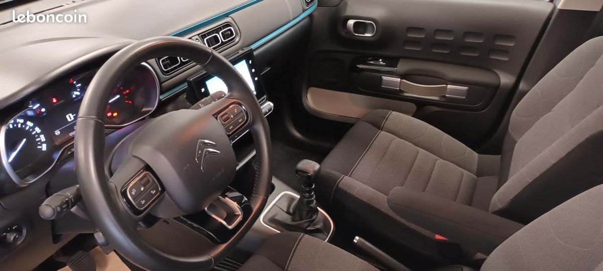 Citroën C3 BlueHDi 100 S&S BVM6 Shine Pack (image 7)