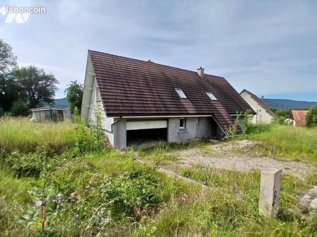 Maison 5 pièces 180 m² · à Rémondans-Vaivre · 180 m² · 160 000 €