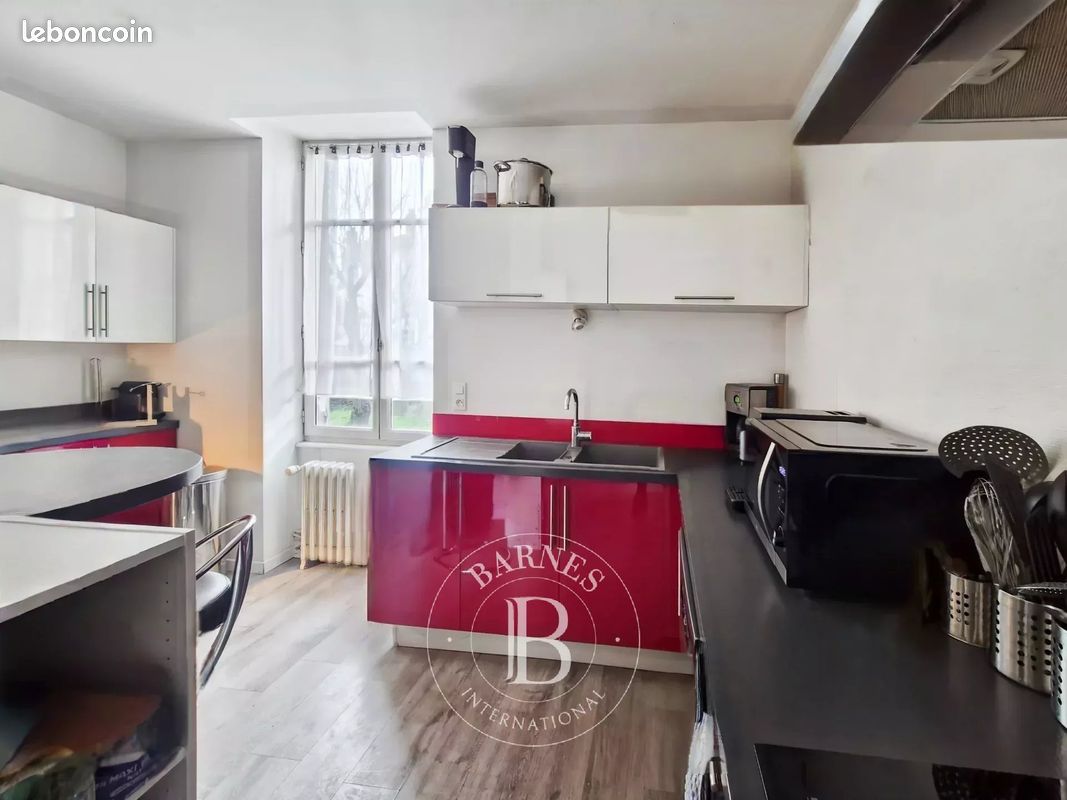 Maison 10 pièces 243 m² (image 4)